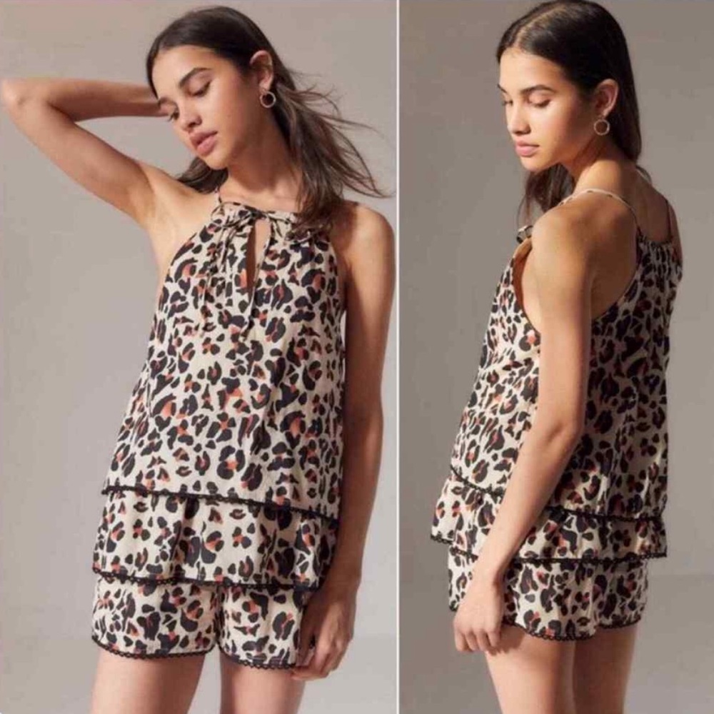 Urban Outfitters Leopard Print Tiered Keyhole Romper - Picture 11 of 12